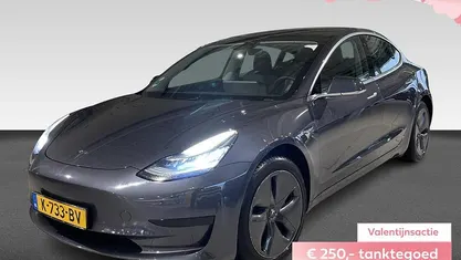 Occasion 2020 Tesla Model 3 Standard Range Sedan | € 19.990 (Eerlijke prijs)