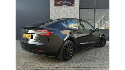 Occasion Tesla Model 3 Long Range AWD 324 kW (441 PK) 2022 Zwart Sedan