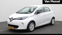 Blanc glacier 369 Gebruikt 2019 Renault Zoe Life Hatchback | € 11.440 (Eerlijke prijs)