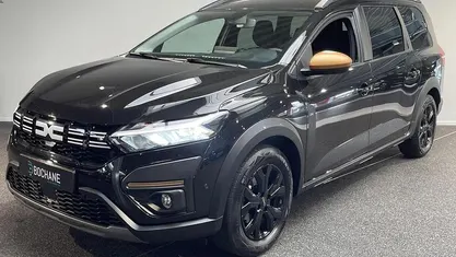 Zwart Gebruikt 2024 Dacia Jogger Extreme MPV | € 26.495 (Eerlijke prijs)
