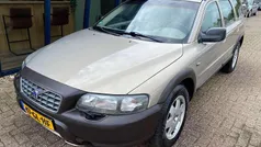 Beige Gebruikt 2001 Volvo XC70 Comfort SUV | € 3.445 (Eerlijke prijs)