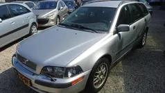 Grijs Gebruikt 2002 Volvo V40 Stationwagen | € 995 (Eerlijke prijs)