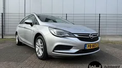 Grijs Gebruikt 2017 Opel Astra Edition Stationwagen | € 8.695 (Eerlijke prijs)