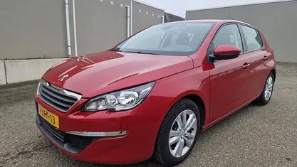 Occasion Peugeot 308 Active 82 PK (60 kW) 2014 Rood Hatchback