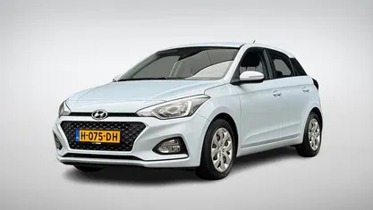 Blauw Gebruikt 2019 Hyundai i20 Hatchback | € 13.489 (Eerlijke prijs)