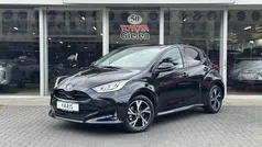 Gebruikt 2025 Toyota Yaris Hybrid Plus Hatchback | € 27.900 (Eerlijke prijs)