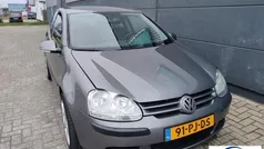 Grijs Gebruikt 2004 VW Golf IV Hatchback | € 995 (Goede deal)
