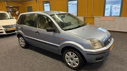 Occasion 2005 Ford Fusion Style MPV | € 1.250 (Eerlijke prijs)