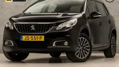 Zwart Gebruikt 2016 Peugeot 2008 Active SUV | € 8.445 (Eerlijke prijs)