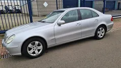 Grijs Gebruikt 2002 Mercedes E240 Avantgarde Sedan | € 4.499 (Goede deal)