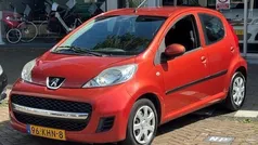 Oranje Gebruikt 2009 Peugeot 107 Hatchback | € 3.450 (Eerlijke prijs)