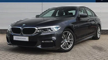 Gebruikt 2018 BMW 520 Executive Sedan | € 29.950 (Eerlijke prijs)