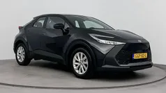 Zwart Gebruikt 2024 Toyota C-HR Active SUV | € 31.999 (Super prijs)