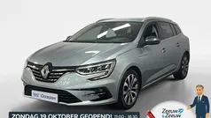 Gebruikt 2021 Renault Mégane IV Bose Edition Stationwagen | € 21.935 (Eerlijke prijs)