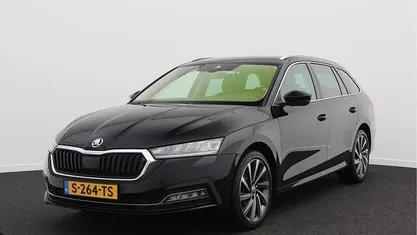 Occasion 2023 Skoda Octavia Business Line Stationwagen | € 25.900 (Eerlijke prijs)