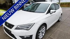 Wit Occasion 2016 Seat Leon FR Hatchback | € 11.950 (Eerlijke prijs)