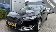 Zwart, metallic lak Gebruikt 2018 Ford Mondeo Vignale Sedan | € 16.990 (Goede deal)