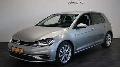 Occasion 2018 VW Golf VII Highline Hatchback | € 17.995 (Goede deal)