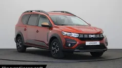 Bruin Nieuw 2024 Dacia Jogger Extreme MPV | € 28.650 (Eerlijke prijs)