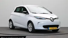Wit Gebruikt 2019 Renault Zoe LIMITED Hatchback | € 8.445 (Super prijs)