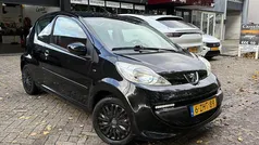 Zwart Gebruikt 2007 Peugeot 107 Hatchback | € 1.650 (Eerlijke prijs)