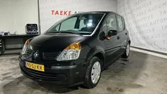 Zwart Gebruikt 2006 Renault Modus MPV | € 1.950 (Eerlijke prijs)