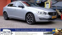 Grijs Gebruikt 2018 Volvo S60 Dynamic Sedan | € 17.750 (Eerlijke prijs)