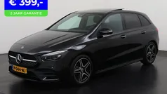 Zwart Gebruikt 2022 Mercedes B200 AMG line MPV | € 31.945 (Eerlijke prijs)