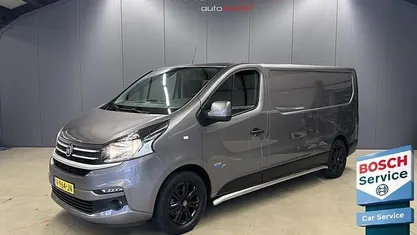 Grijs (metallic) Gebruikt 2017 Fiat Talento MPV | € 13.450 (Eerlijke prijs)