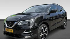 Zwart, metallic lak Gebruikt 2020 Nissan Qashqai Tekna+ SUV | € 16.430 (Eerlijke prijs)