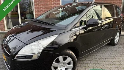 Occasion 2011 Peugeot 5008 MPV | € 2.444 (Goede deal)
