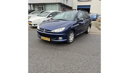 Occasion 2005 Peugeot 206 Stationwagen | € 995 (Goede deal)