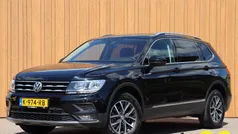 Zwart Gebruikt 2021 VW Tiguan Comfortline SUV | € 26.940 (Goede deal)