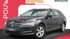 Zwart Gebruikt 2023 Skoda Superb Business Line Stationwagen | € 28.450 (Eerlijke prijs)