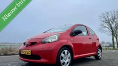Gebruikt 2005 Toyota Aygo Hatchback | € 999 (Eerlijke prijs)