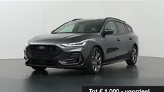 Grijs Nieuw 2025 Ford Focus ST-Line Stationwagen | € 34.193 (Goede deal)