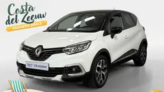 Twotone blanc nacré / noir et Gebruikt 2019 Renault Captur Intens SUV | € 14.435 (Eerlijke prijs)