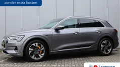 Grijs Gebruikt 2019 Audi e-tron Comfort SUV | € 24.495 (Eerlijke prijs)