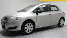 Gebruikt 2008 Toyota Auris Terra Hatchback | € 3.250 (Goede deal)