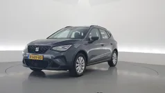 Grijs Gebruikt 2022 Seat Arona Style SUV | € 17.750 (Eerlijke prijs)