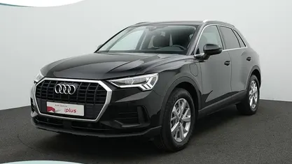 Zwart Gebruikt 2021 Audi Q3 Business SUV | € 28.400 (Goede deal)