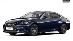 Gebruikt 2025 Lexus ES300H Sedan | € 61.990 (Eerlijke prijs)