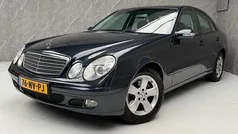 Zwart Gebruikt 2004 Mercedes E240 Classic Sedan | € 3.950 (Goede deal)