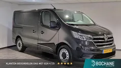 Zwart Gebruikt 2023 Renault Trafic Komfort Van | € 21.157 (Eerlijke prijs)