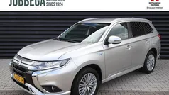 Grijs Gebruikt 2019 Mitsubishi Outlander SUV | € 21.495 (Eerlijke prijs)