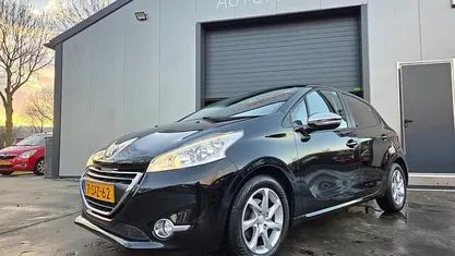 Occasion Peugeot 208 82 PK (60 kW) 2014 Hatchback