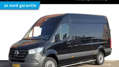 Zwart Gebruikt 2023 Mercedes Sprinter Van | € 37.950 (Eerlijke prijs)