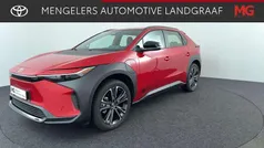 Rood Gebruikt 2025 Toyota bZ4X Business Edition SUV | € 38.950 (Eerlijke prijs)