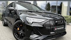 Zwart Gebruikt 2022 Audi e-tron Sportback Black Edition SUV | € 44.950 (Eerlijke prijs)