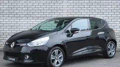 Noir étoilé (gne) Gebruikt 2016 Renault Clio IV Night&Day Hatchback | € 10.245 (Eerlijke prijs)